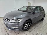 Volkswagen Golf VII Lim. Highline LED Navi CarPlay ACC 17" - Volkswagen in Chemnitz