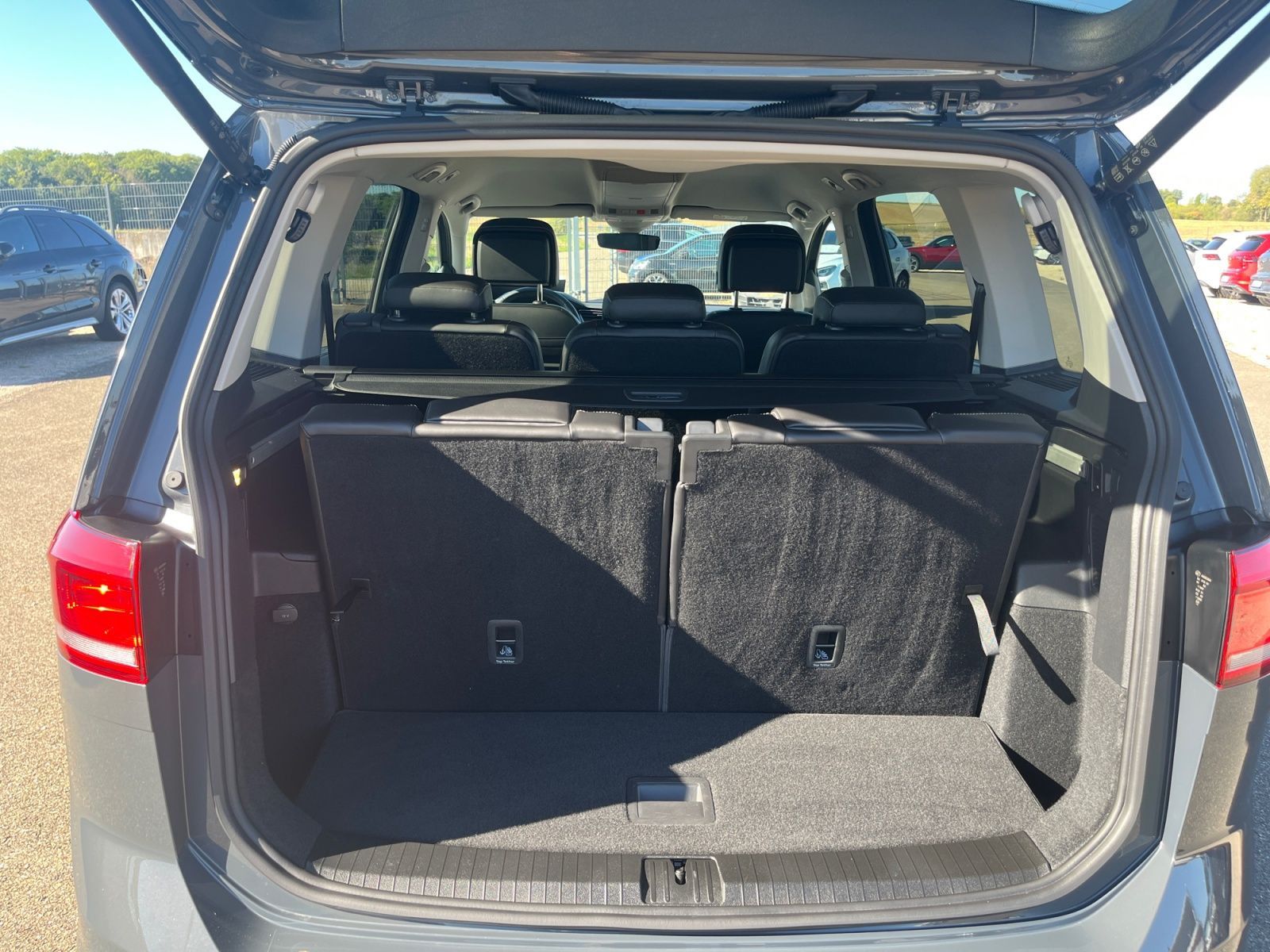 Volkswagen Touran - Bild 15