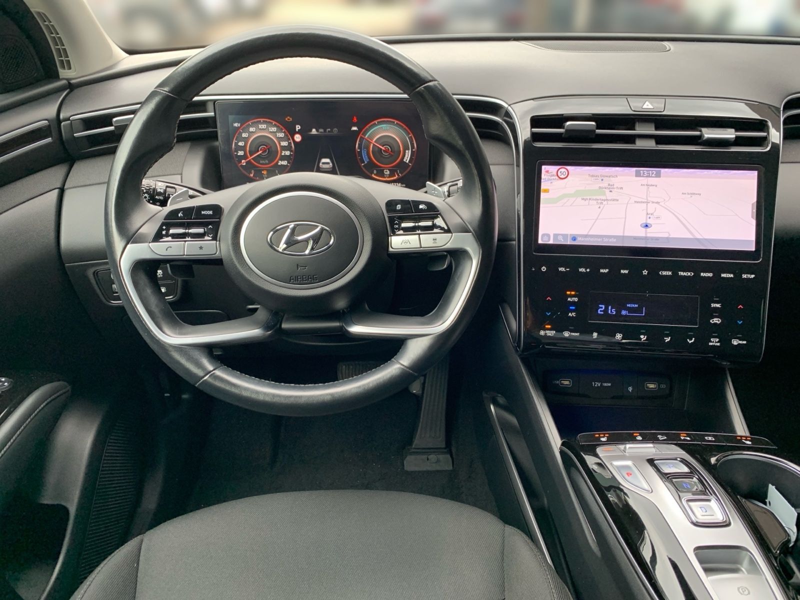 Fahrzeugabbildung Hyundai TUCSON 1.6 T-GDI Trend Plug-In Hybrid 4WD AHK As