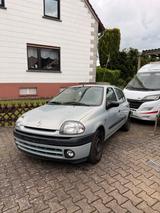 Renault Clio 1.2 - Renault Clio aus 1999: 1.2