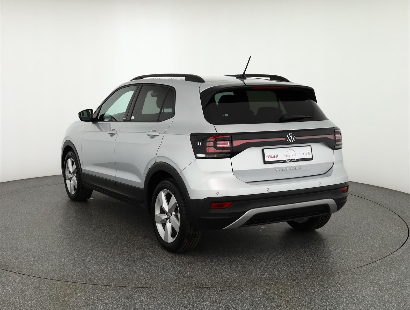 Volkswagen T-Cross 1.0 TSI DSG United Navi ACC Sitzheizung