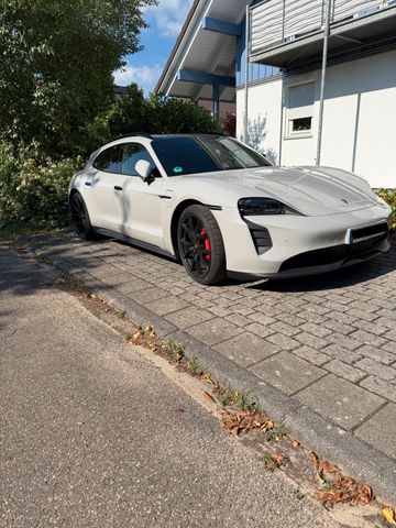 PORSCHE Taycan GTS Sport Turismo MwSt. Approved 2/28
