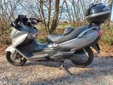 Suzuki Burgman 650 - SUZUKI BURGMAN 650