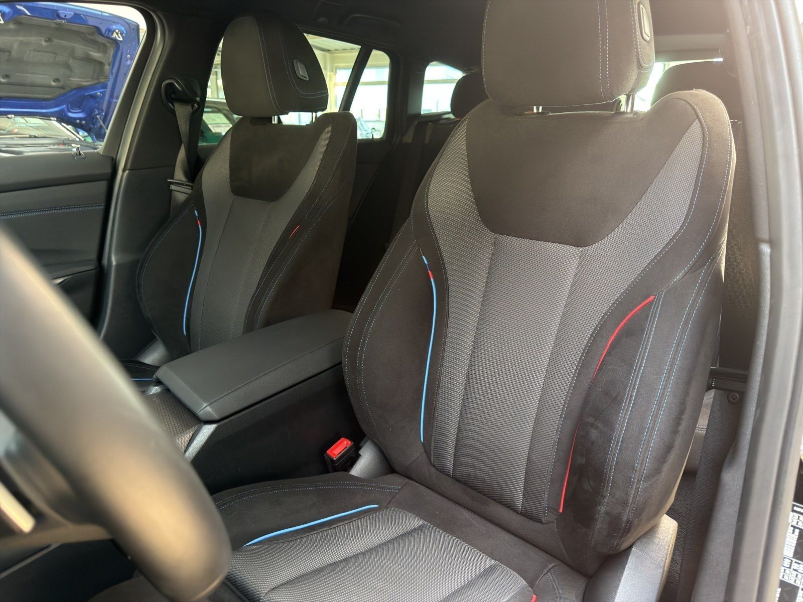 BMW 330 - Bild 15