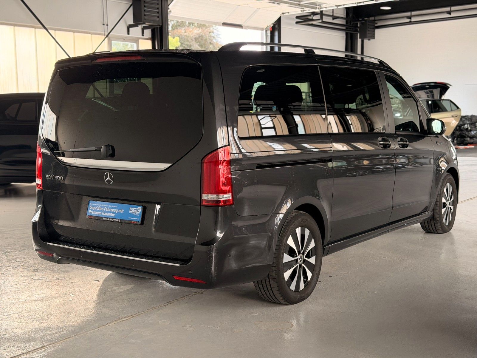 Mercedes-Benz EQV 300 lang Design LED Distronic AMG foto 4