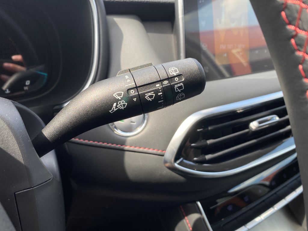 Fahrzeugabbildung MG HS 1.5 Benziner Aut. Comfort *Kamera*SHZ*NAVI*