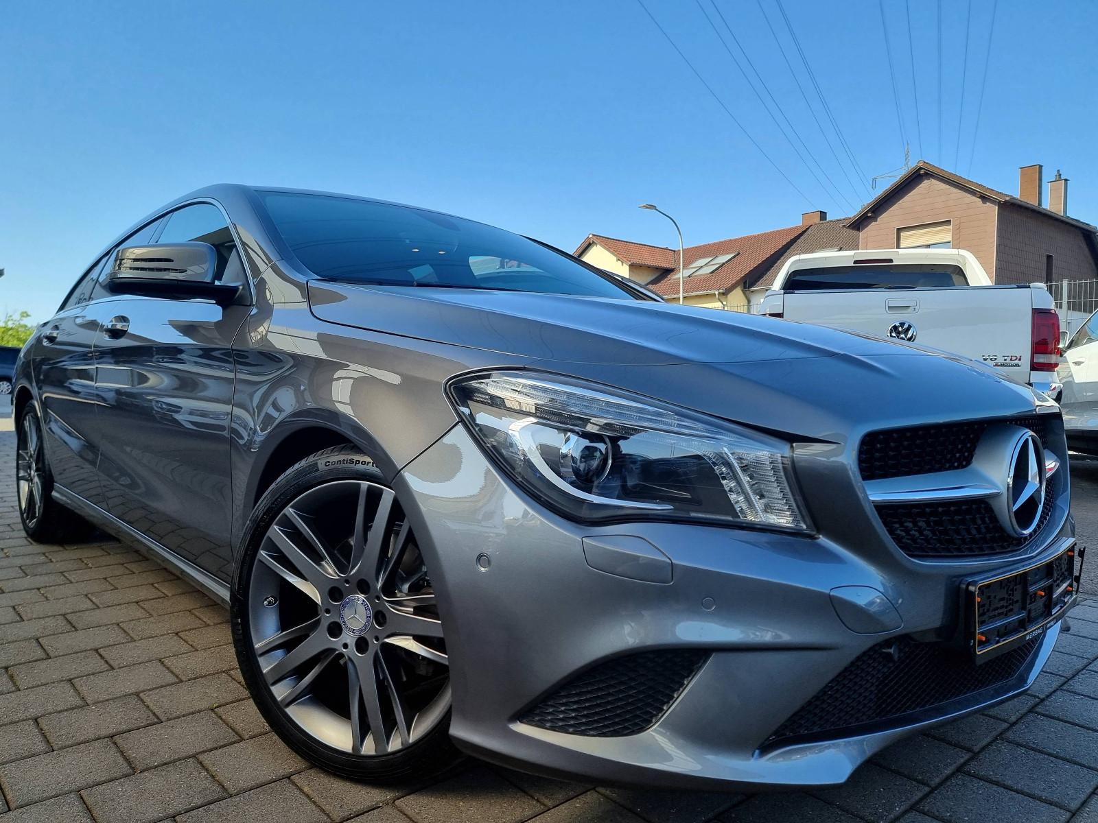 Mercedes-Benz CLA 220d SB Aut. Sport-Paket Leder Navi LED TOP