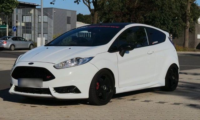 Ford Fiesta 1,6 EcoBoost ST Leder-Sport-Pa...