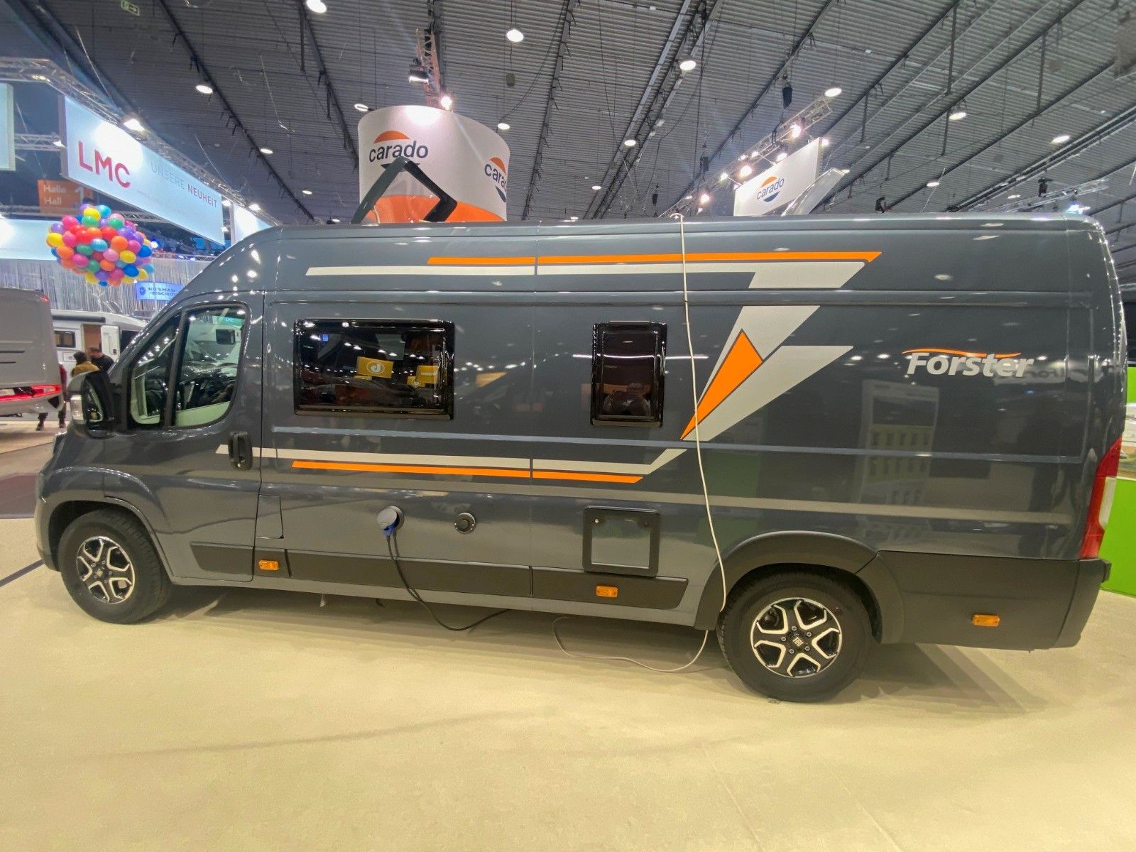 Fahrzeugabbildung Forster Livin´ up Pro V 636 EBL Vibe Edition *Autom.*Mar