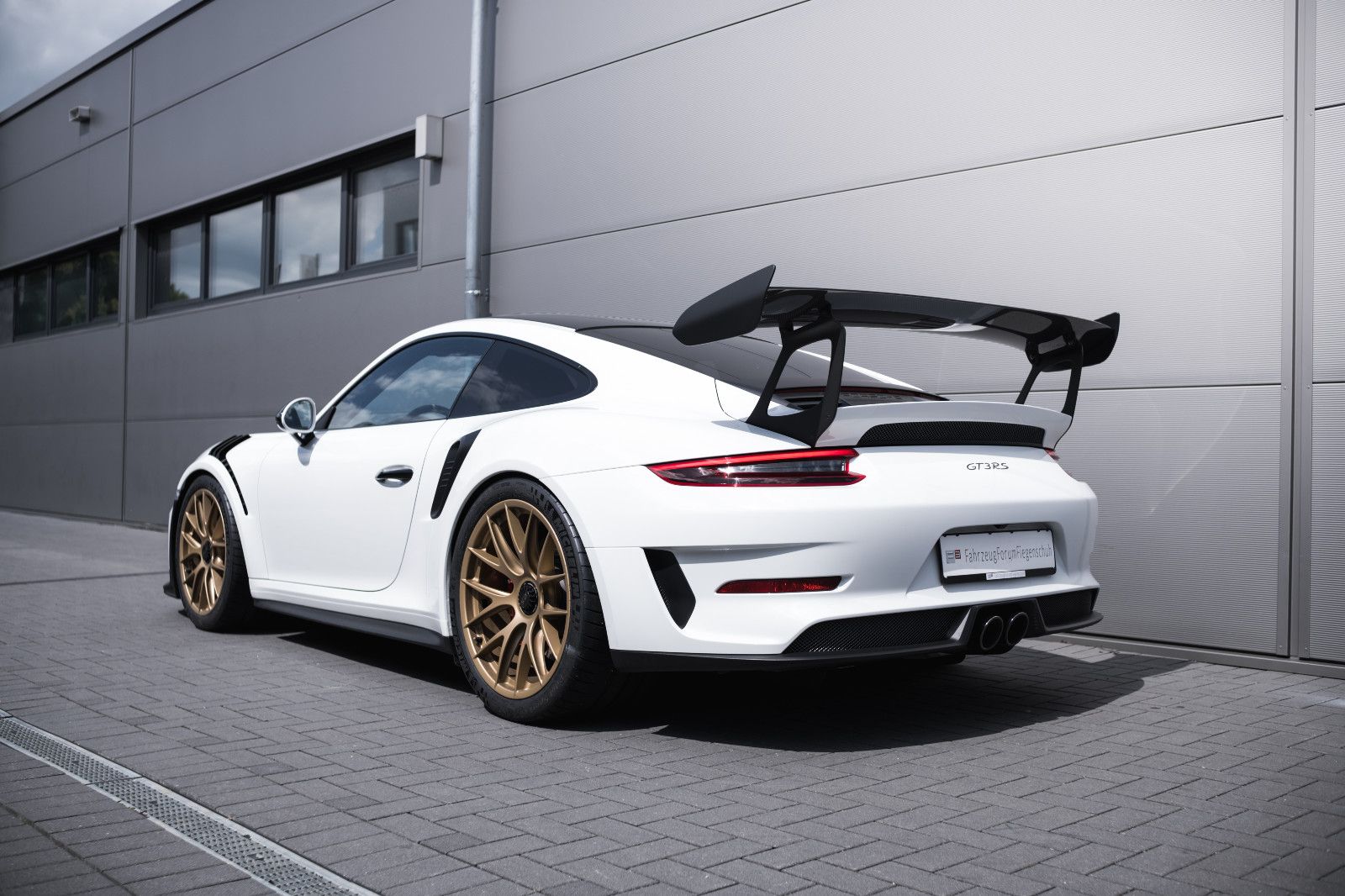 Fahrzeugabbildung Porsche 911/991.2 GT3 RS-Lift-Weissach-Clubsport-Sp.Chro