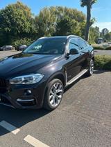 BMW X6  , 2 Hand - BMW X6 in Bonn