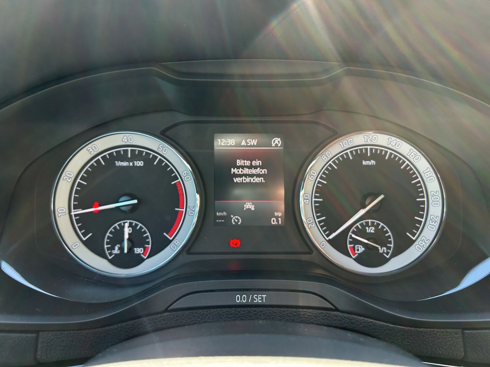 Fahrzeugabbildung SKODA Karoq Sportline LED Navi GRA 4xSHZ SmartLink