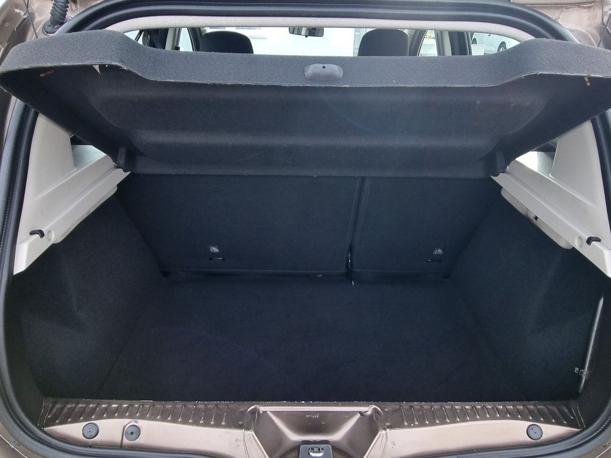 Fahrzeugabbildung Dacia Sandero Comfort SCe 75