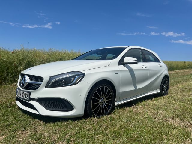 MERCEDES-BENZ A 200 - AMG|LED|EDITION
