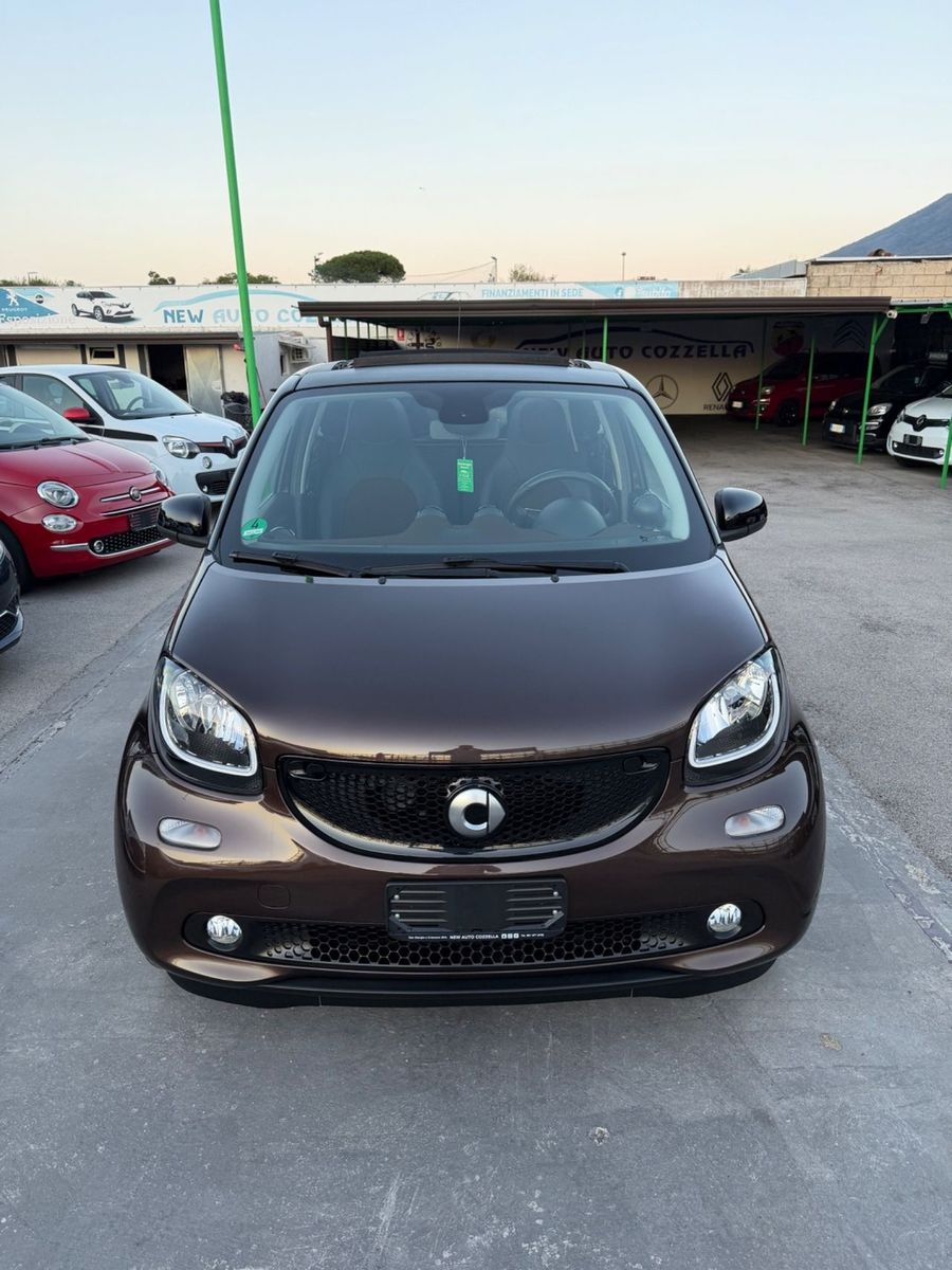SMART ForFour