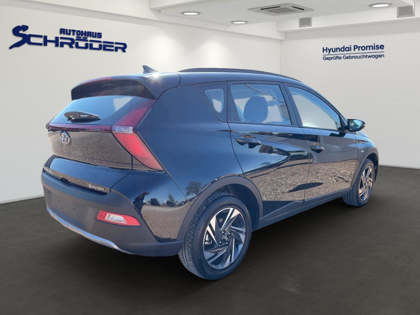 Fahrzeugabbildung Hyundai BAYON 1.0T Mild-Hybrid 48V Trend Navigation Rück