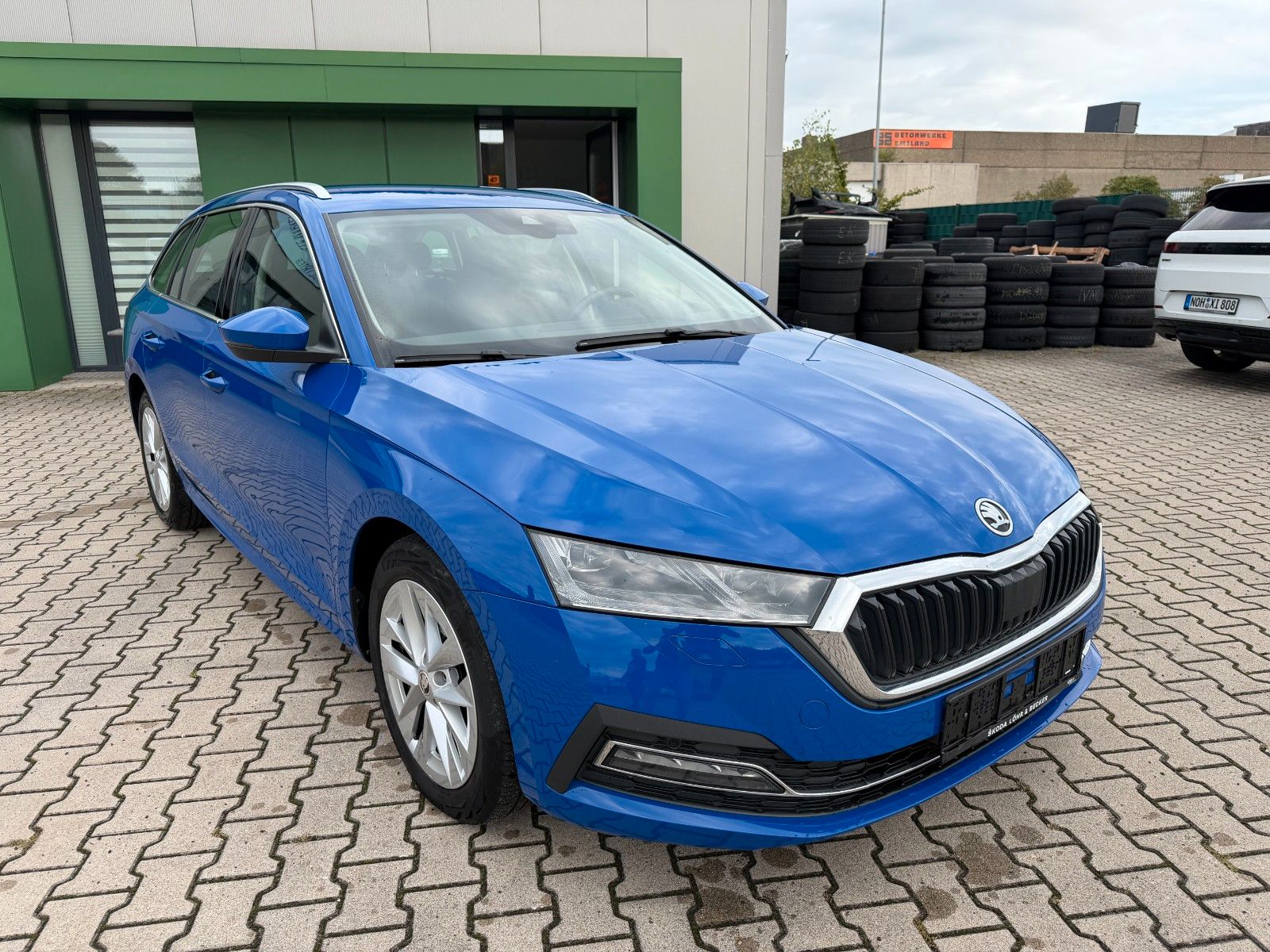 Skoda Octavia - 1