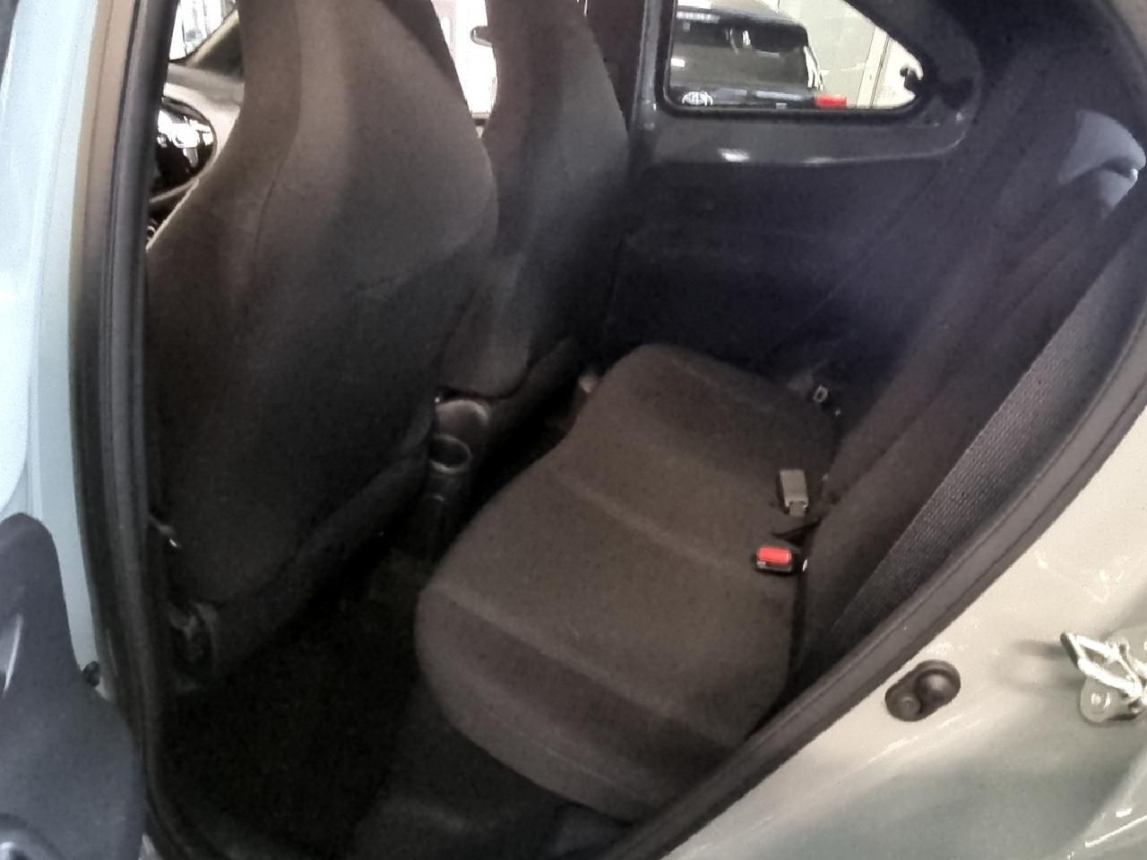 Fahrzeugabbildung Toyota Aygo X 1.0 Pulse + Komfort-P + LED-P