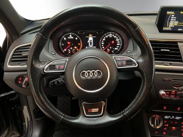 Bild 13 Audi Q3 2,0 TDI S-line competition