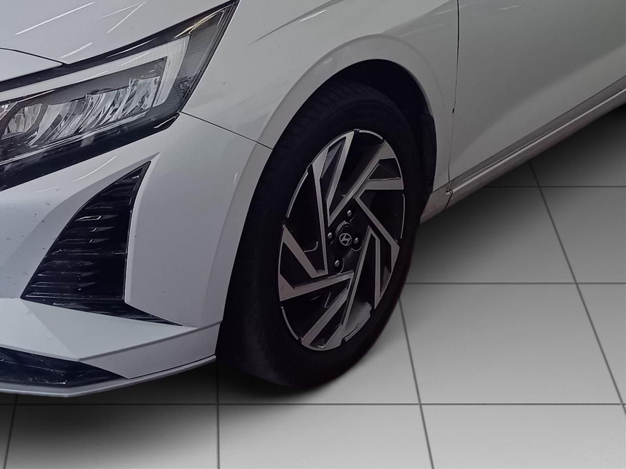 Fahrzeugabbildung Hyundai i20 TREND *KAMERA*NAVI*DAB+RADIO*SITZHEIZUNG*BT
