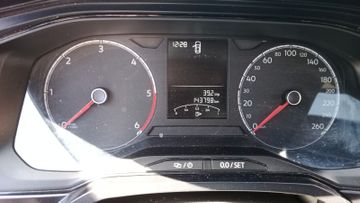 Volkswagen Polo - 10