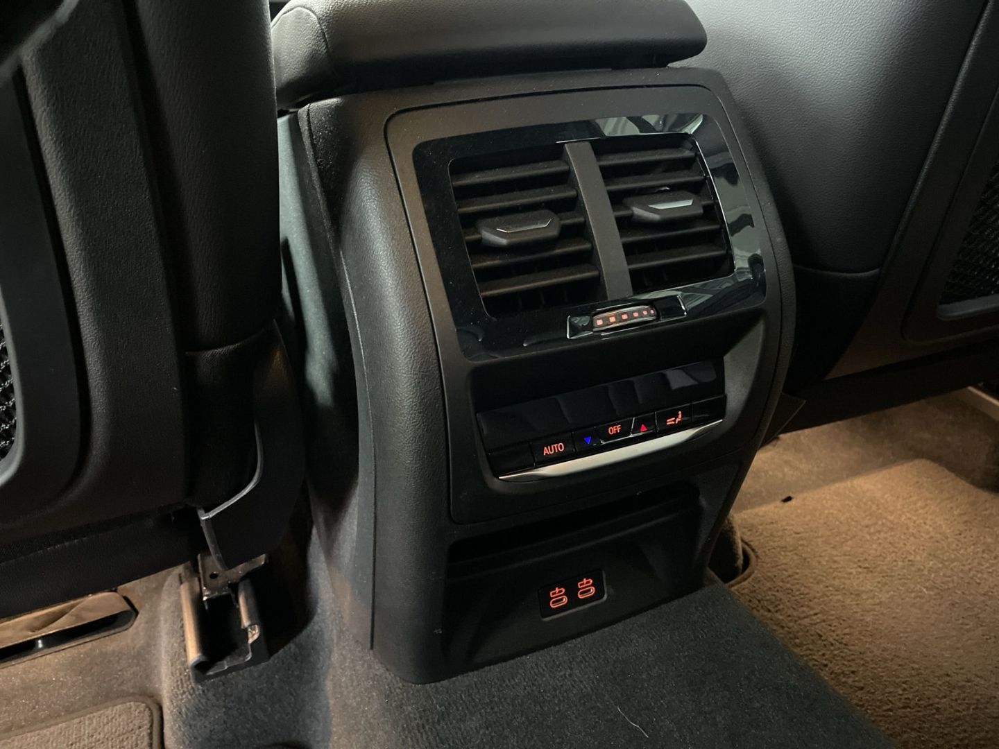 X3 20i xDrive M Sport AHK/Kamera/GRA/Navi/CarPal