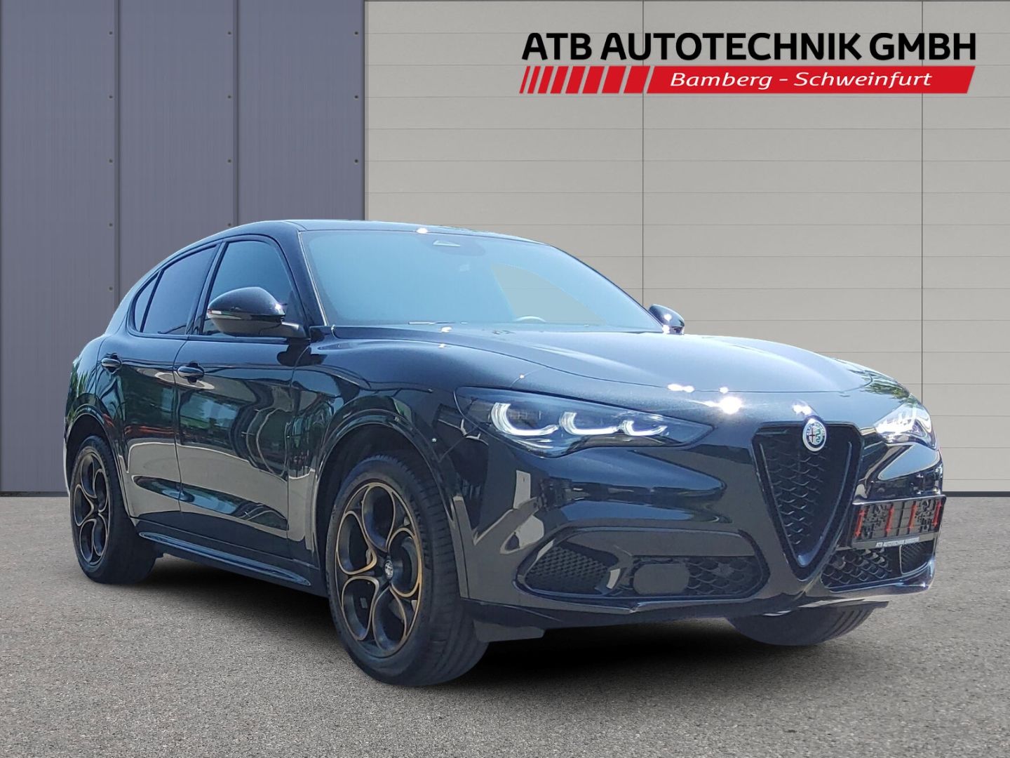 Fahrzeugabbildung Alfa Romeo Stelvio Intensa Sondermodell, Navi, 360°, 1,99%
