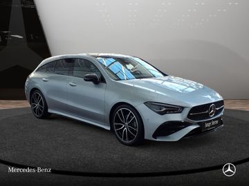 Mercedes CLA 180 Shooting Brake - 4