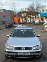 Volkswagen Golf 4  1.6 Benzin  - Volkswagen Golf aus 2001: 1.6