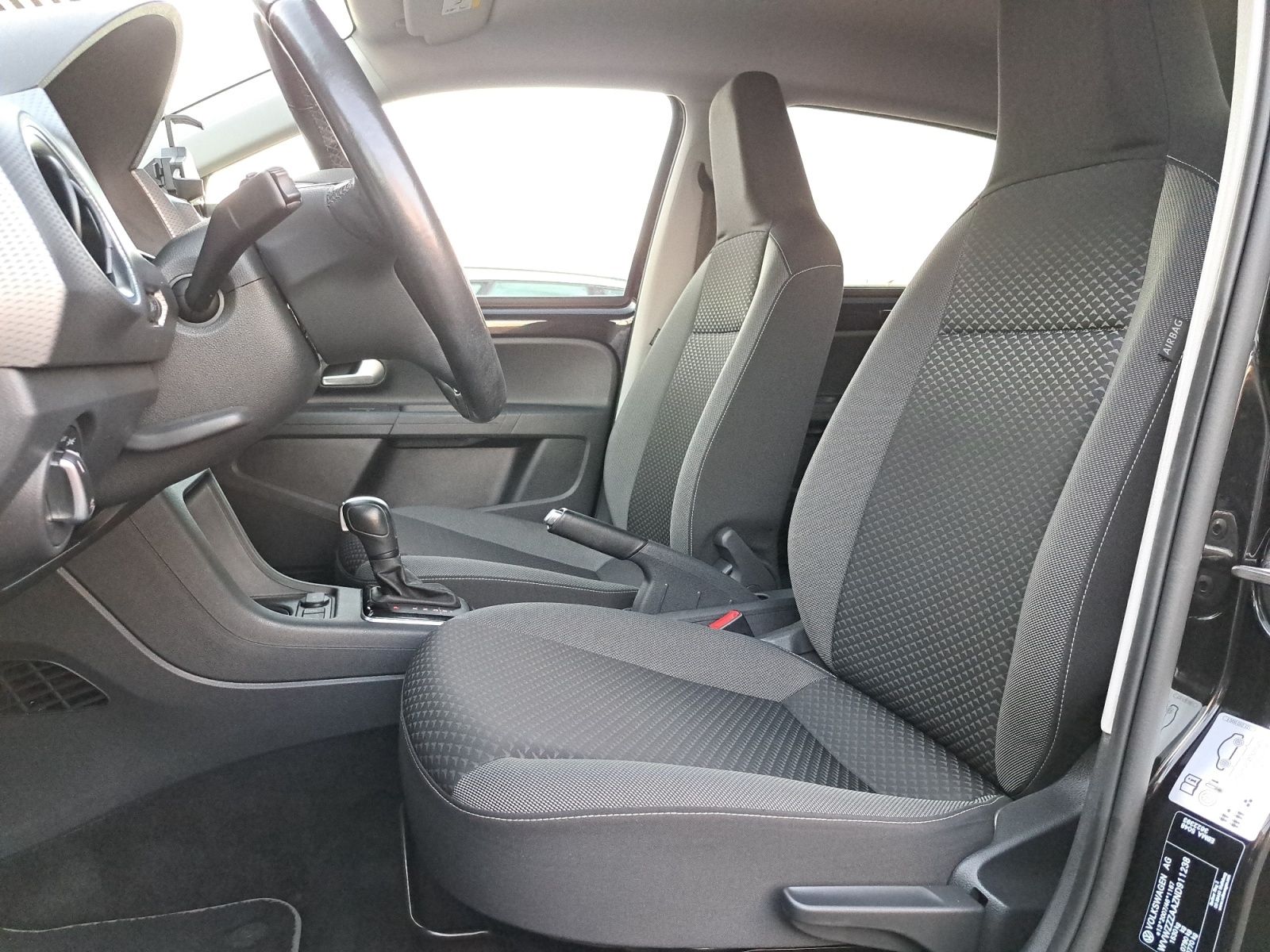 Volkswagen e-up! - Bild 19