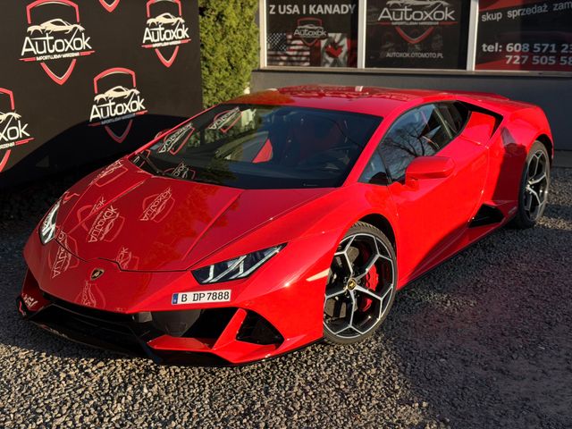 LAMBORGHINI Huracan