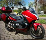 Honda Integra NC750D - HONDA INTEGRA