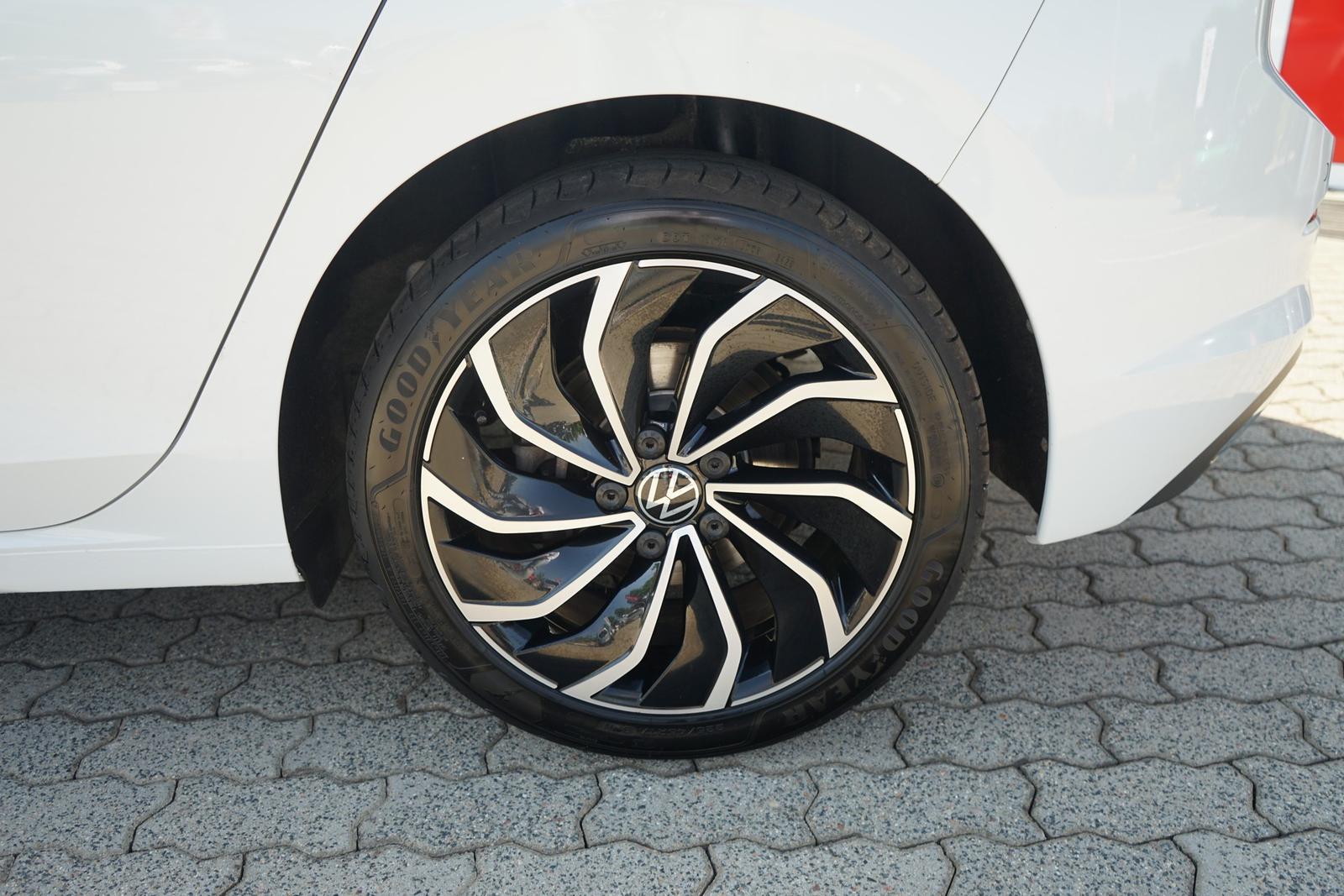 Volkswagen Golf VIII 1.5 TSI Style LED AHK Sitzheizung, миниатюра 29