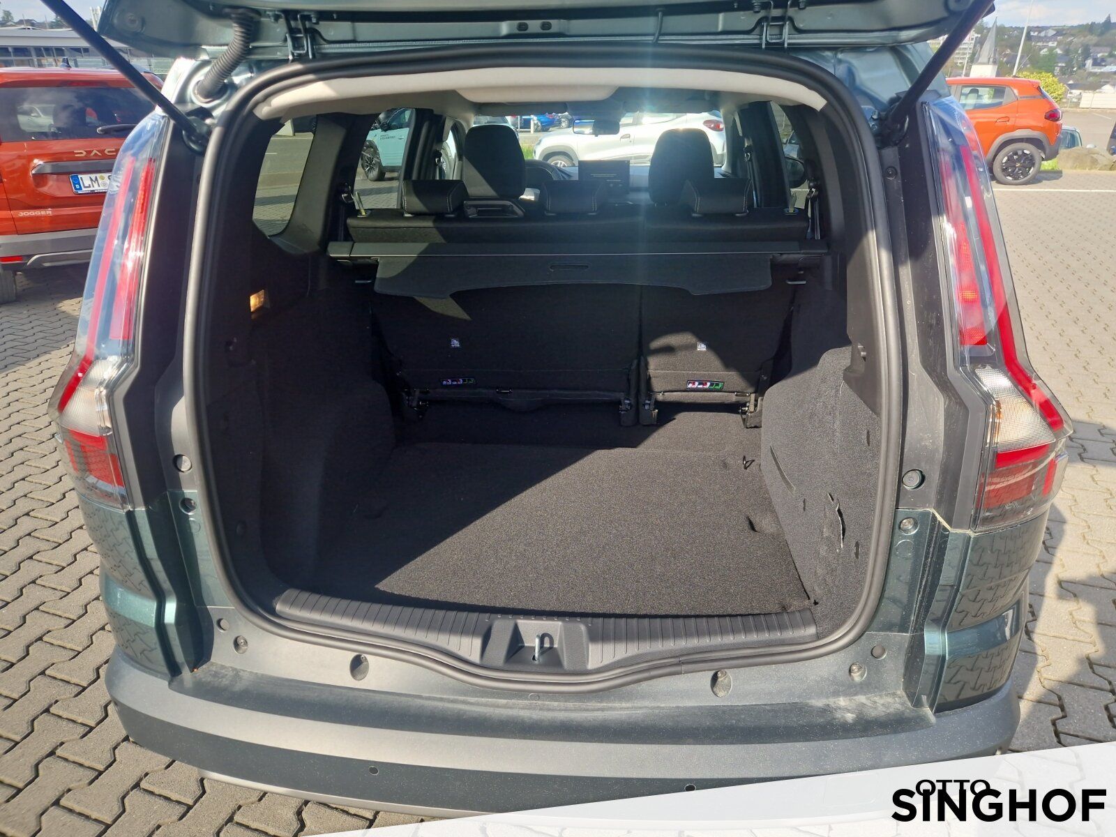 Fahrzeugabbildung Dacia Jogger Journey TCe 110