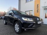 Volkswagen Touareg V6 TDI Terrain Tech 4Mot=Top Ausstattung - Volkswagen Touareg: Luftfederung
