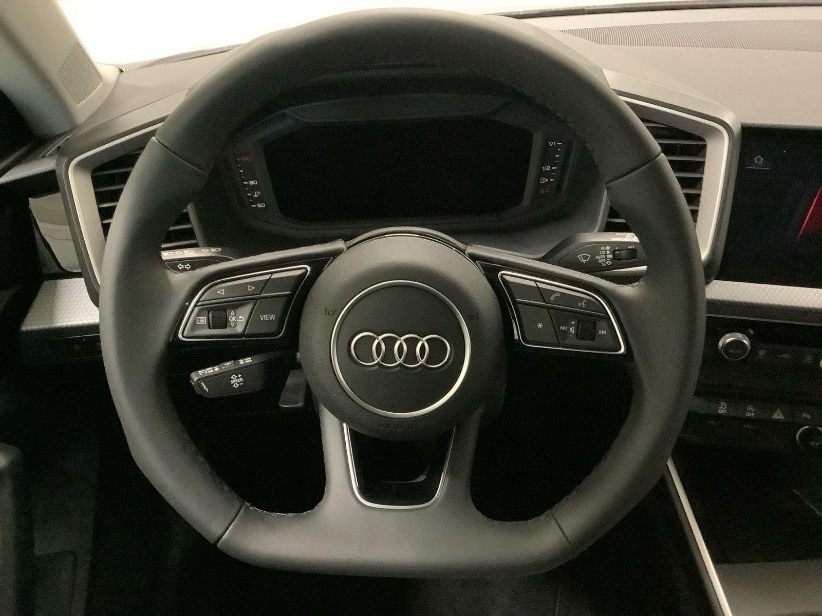 A1 allstreet 35 TFSI S tronic,Navi Plus,PDC Plus