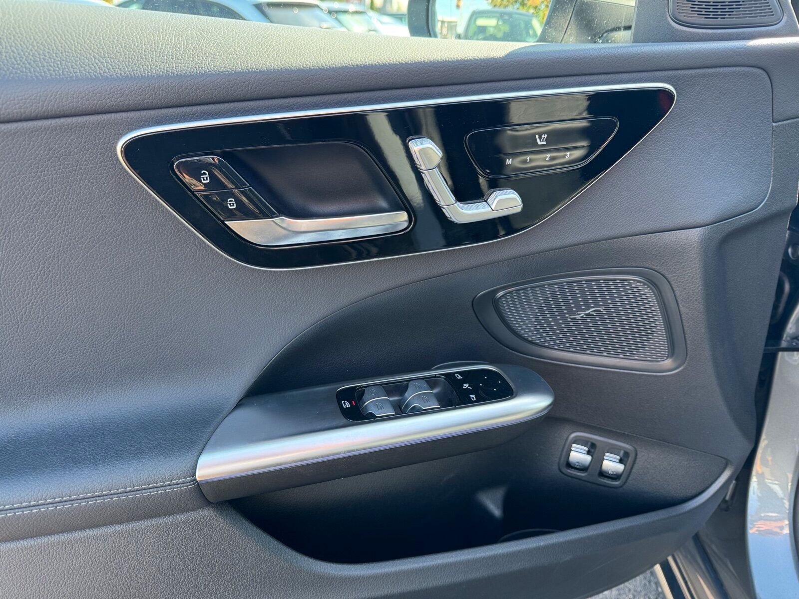 Mercedes-Benz C 300 e T AVANTGARDE NAVI LED AHK KAM EASY-P SHZ foto 9