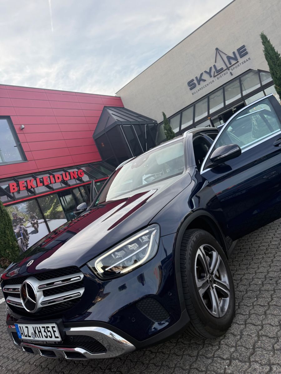 MERCEDES-BENZ GLC 300 e 4MATIC Autom. -