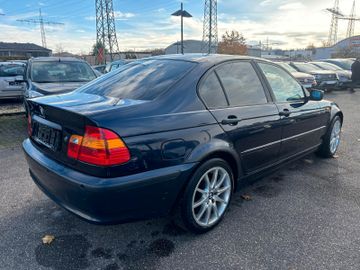 BMW 318 - 4