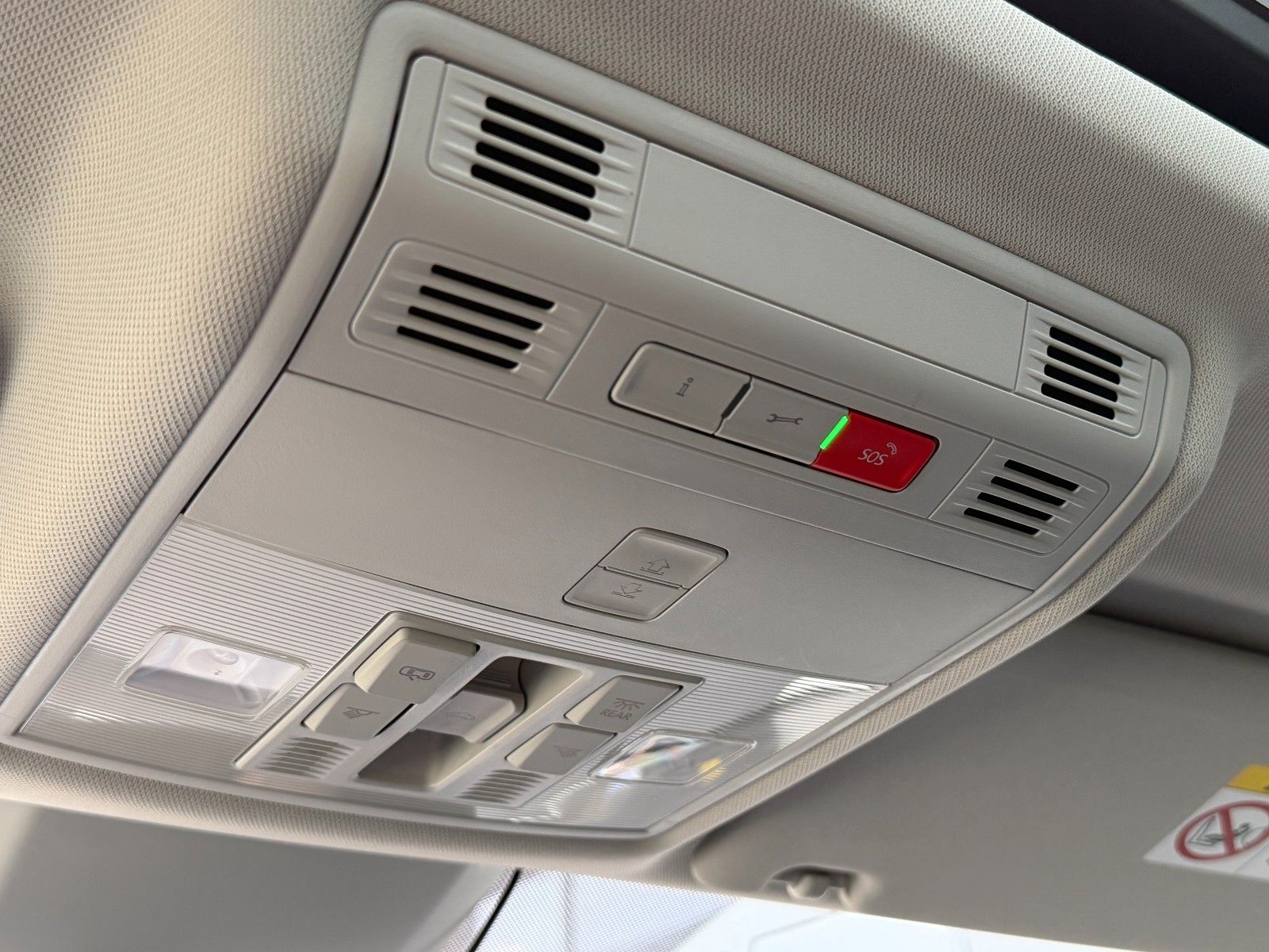 Fahrzeugabbildung SKODA Kodiaq 2.0 TSI Style *Pano*Standhzg*7Si*ACC*AHK*