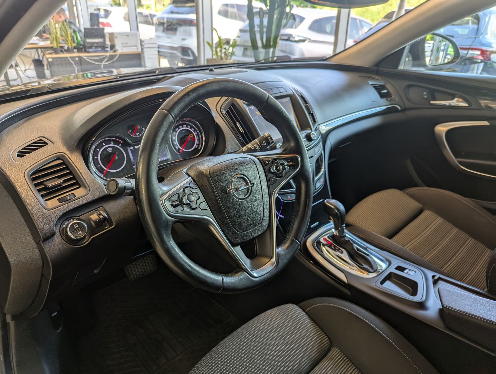 OPEL Insignia 1.6 CDTI Aut. Innovation Bi-Xen AHK - Image 19