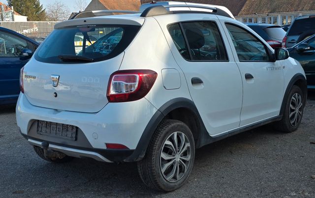 Dacia Sandero TCe  Stepway Celebration Euro 5 !!!