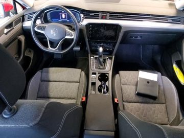 Volkswagen Passat Variant - 8