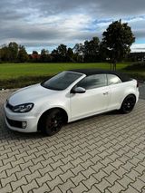 Volkswagen Golf 2.0 TSI GTI DSG Cabriolet GTI - Volkswagen Golf mit Benzin-Antrieb in Wolfsburg: Cabrio