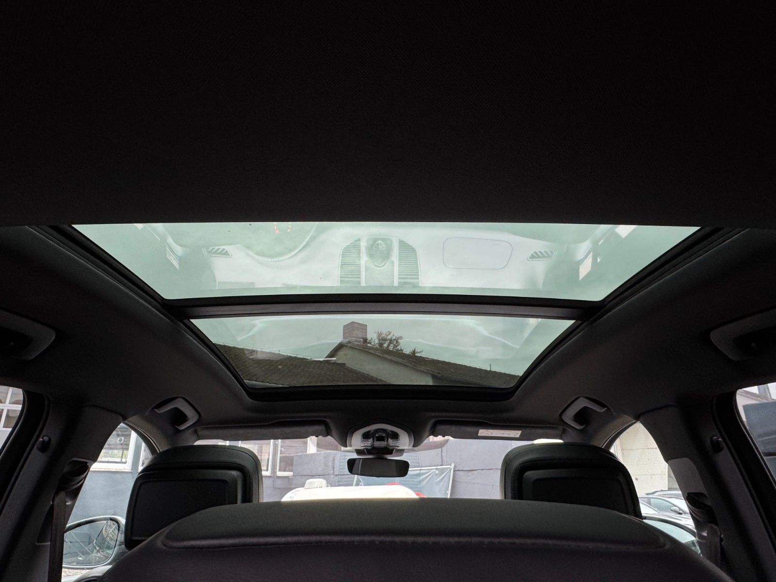 Fahrzeugabbildung Porsche Macan GTS PASM Chrono Carbon Pano Bose Std-HZG