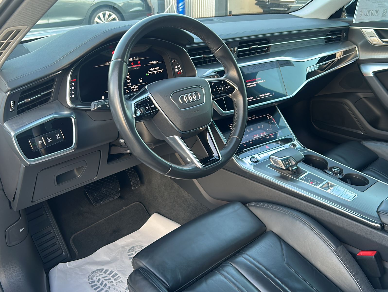 Fahrzeugabbildung Audi A6  Avant 40 TDI design