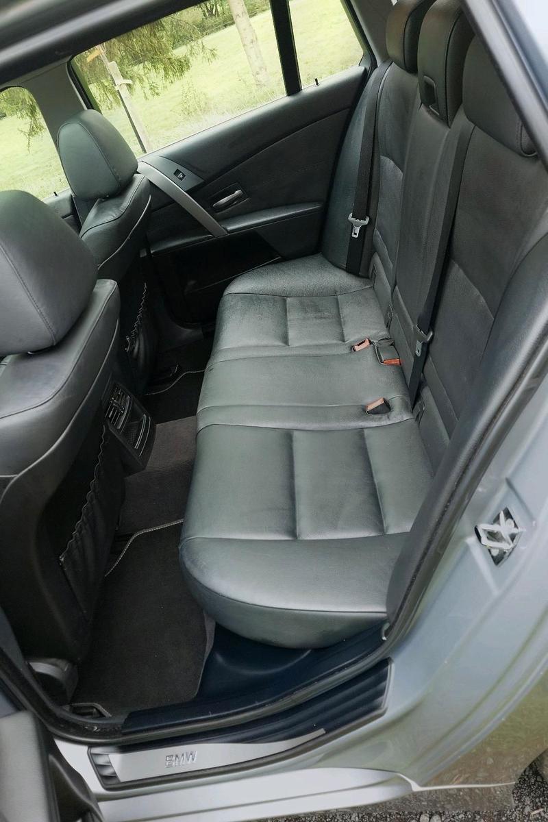BMW 525 2004 — photo 9