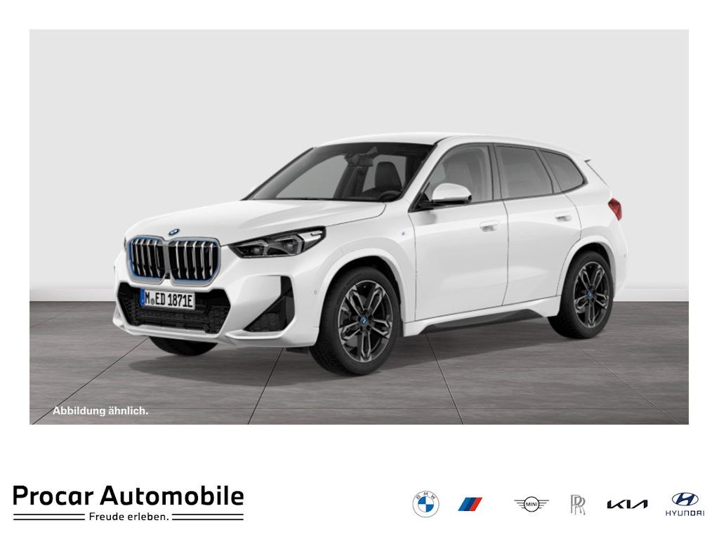 Image of BMW iX1