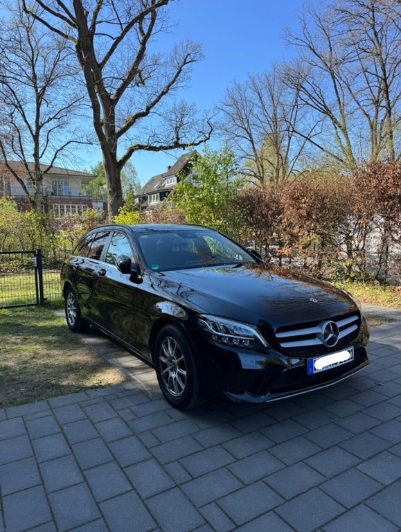 Image of Mercedes-Benz C 200