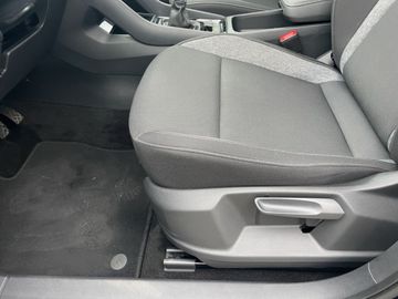 Skoda Karoq 1.0 TSI Drive *2XPDC*4XSHZ*AHK*LED* ALU